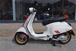 <span>Vespa</span> Sprint 125